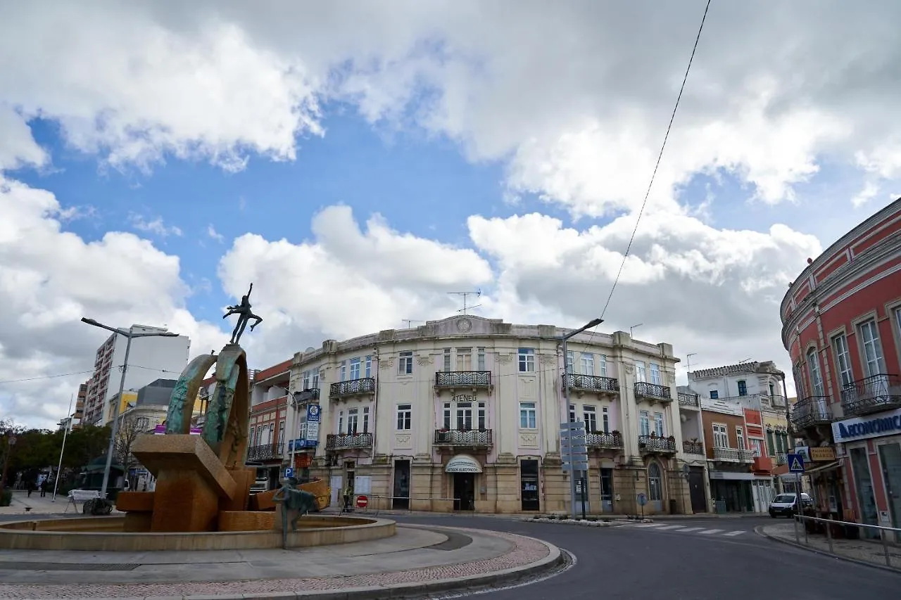 Downtown Loule Hotell 0*,  Portugal