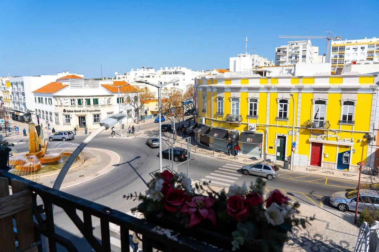 Gasthuis Downtown Loule Hotel