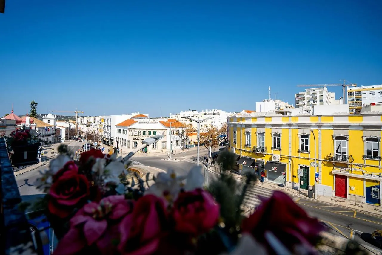 Downtown Loule Hotell